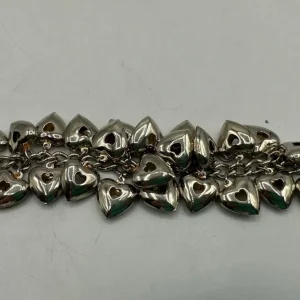 Bracciale con charms a forma di cuore