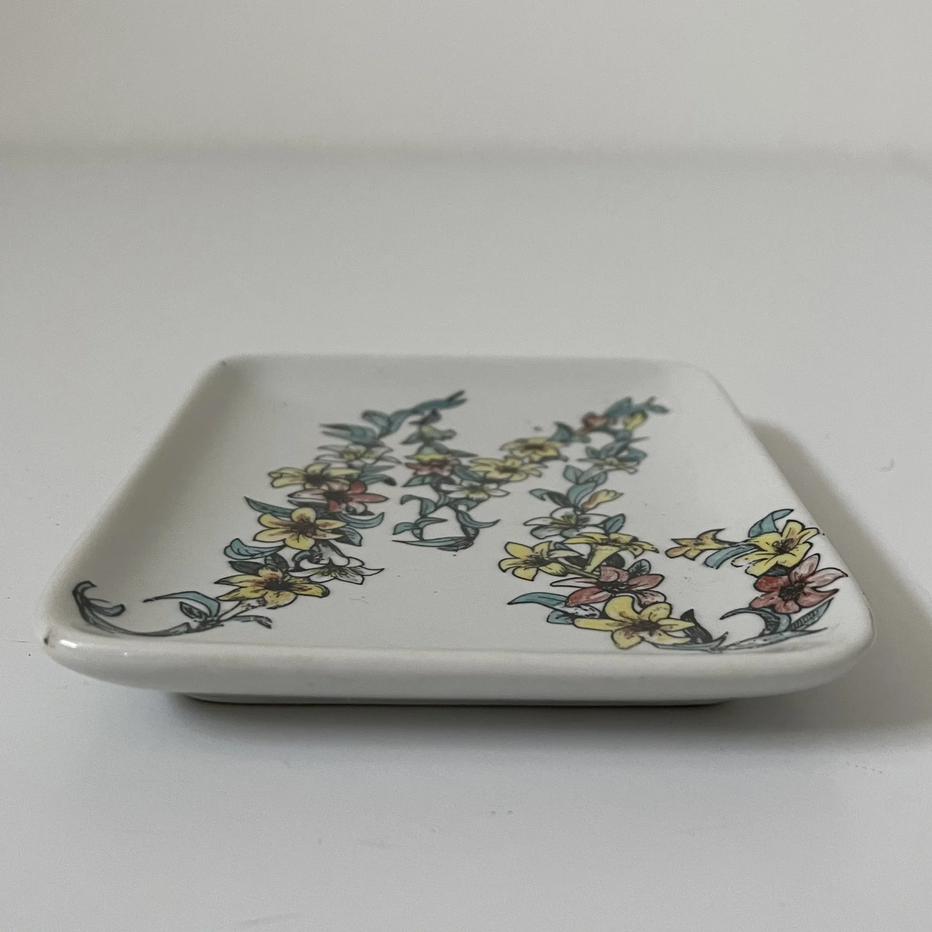 Posacenere a vaschetta decoro floreale ceramica - Piero Fornasetti - immagine 4