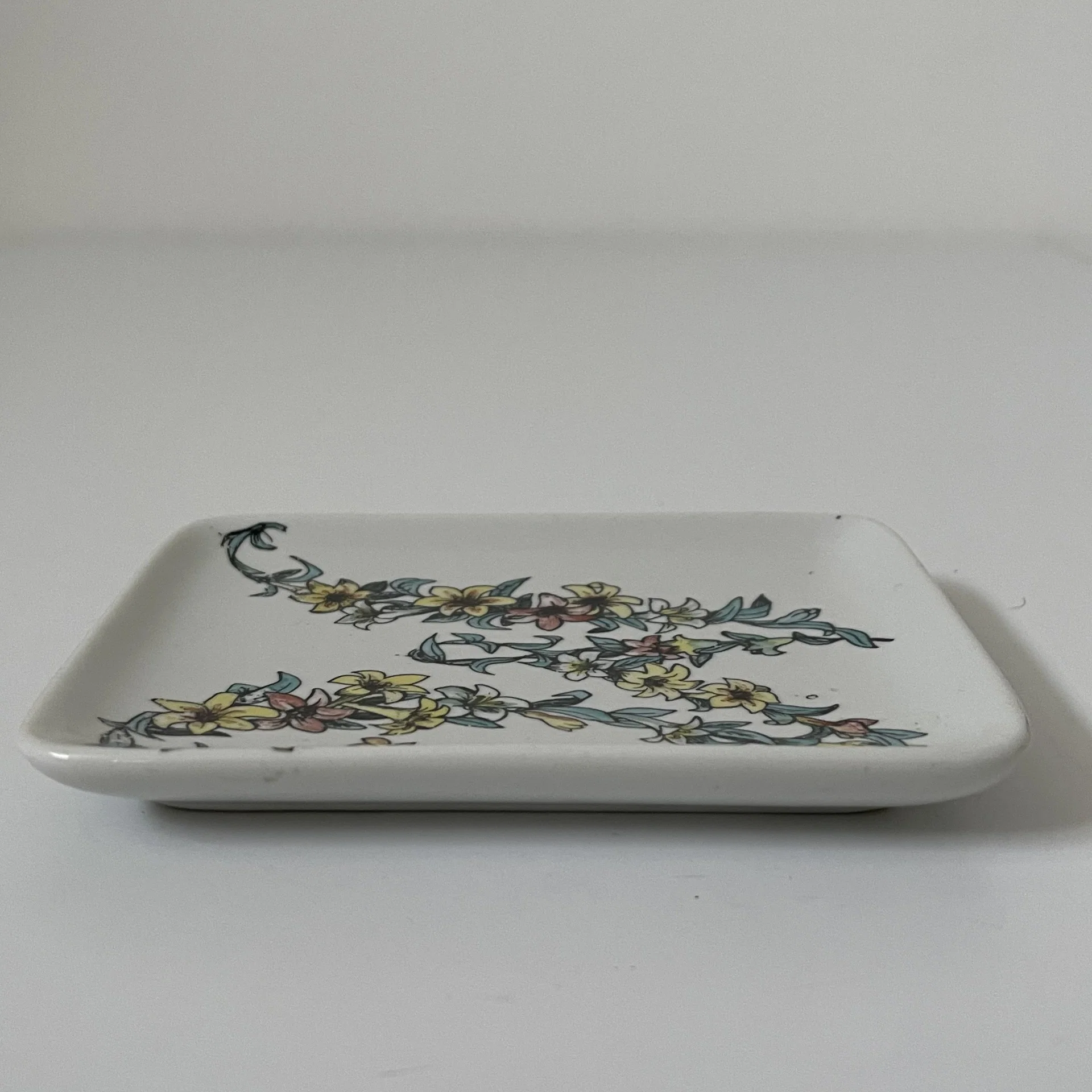 Posacenere a vaschetta decoro floreale ceramica - Piero Fornasetti - immagine 5