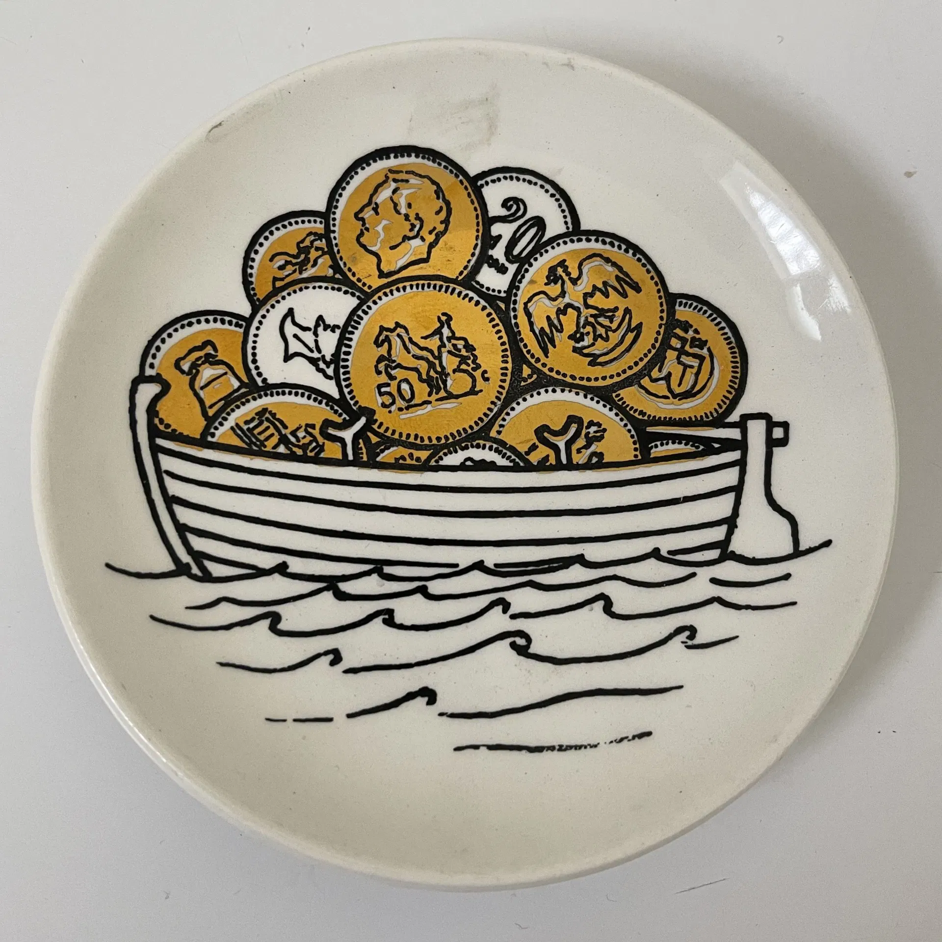 FORNASETTI PIERO, Otto sottobicchieri decoro "Monete" per Banca Unione Milano - immagine 10