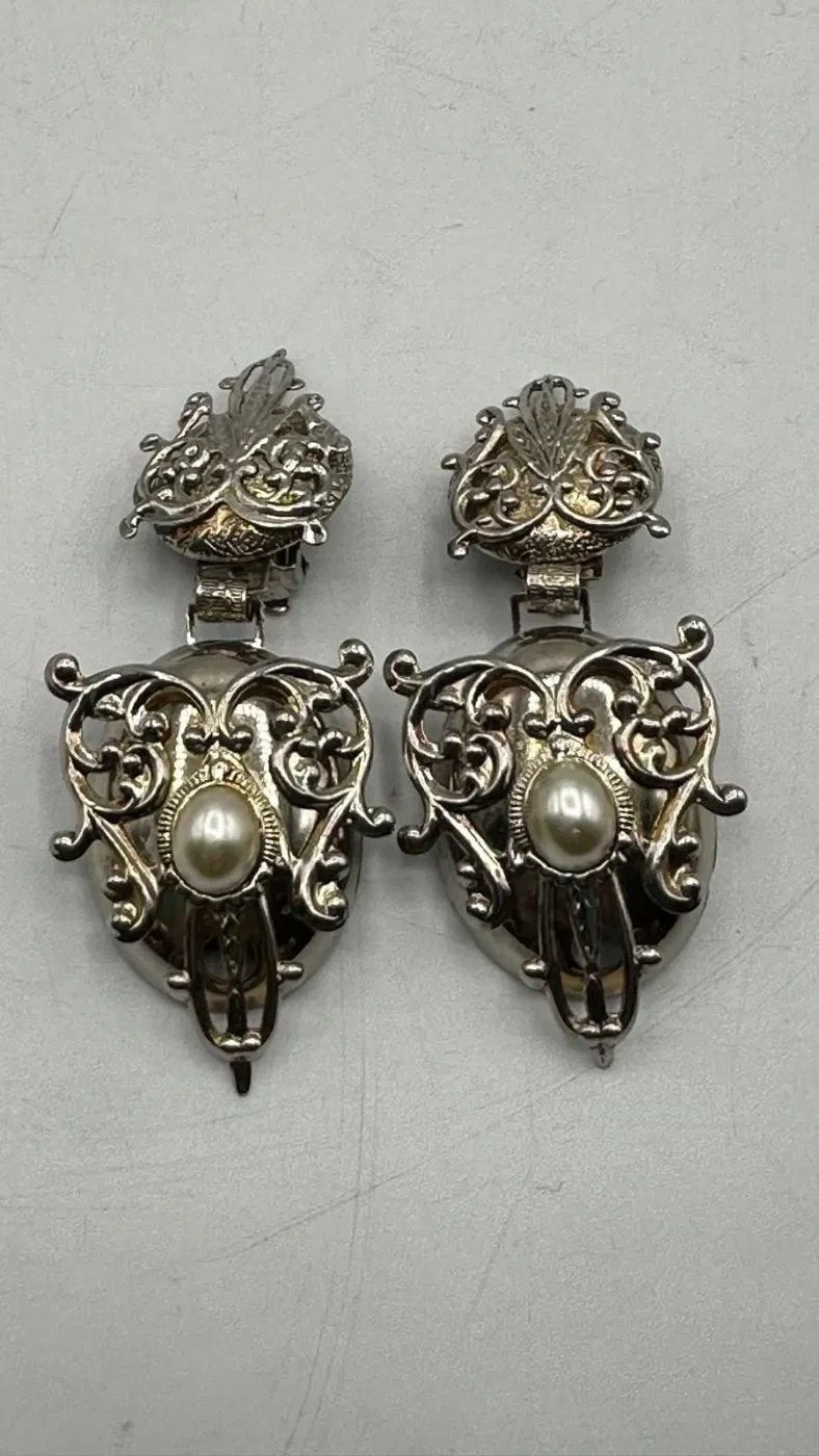 Orecchini pendenti in metallo a clips - immagine 5